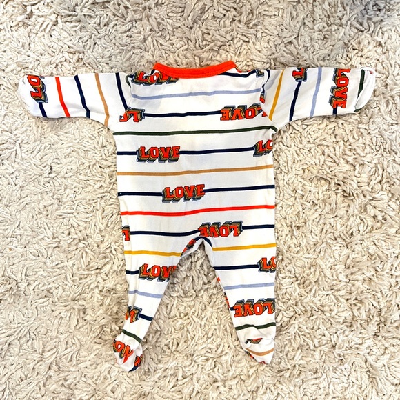 Baby Berry Sleeper - Picture 2 of 6